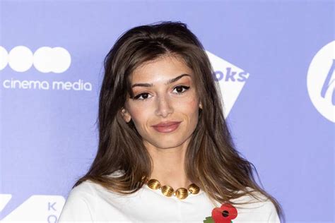 Mimi Keene Biography, Age, Height, Early Life,。